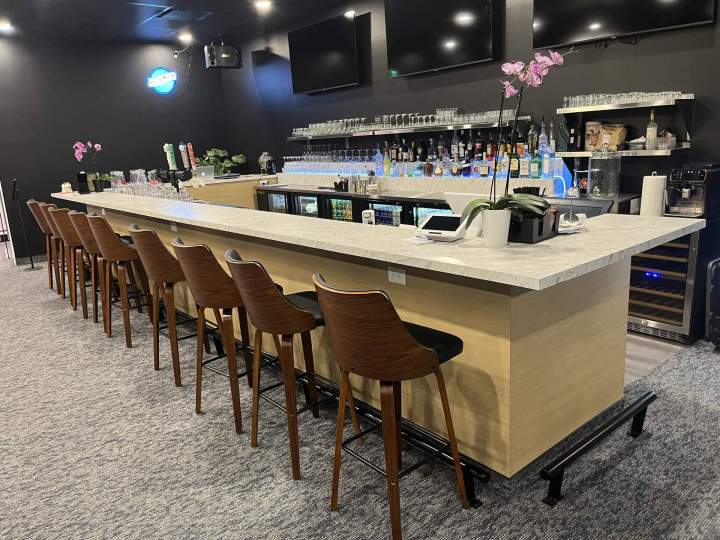 Aménagement bureau bois Québec